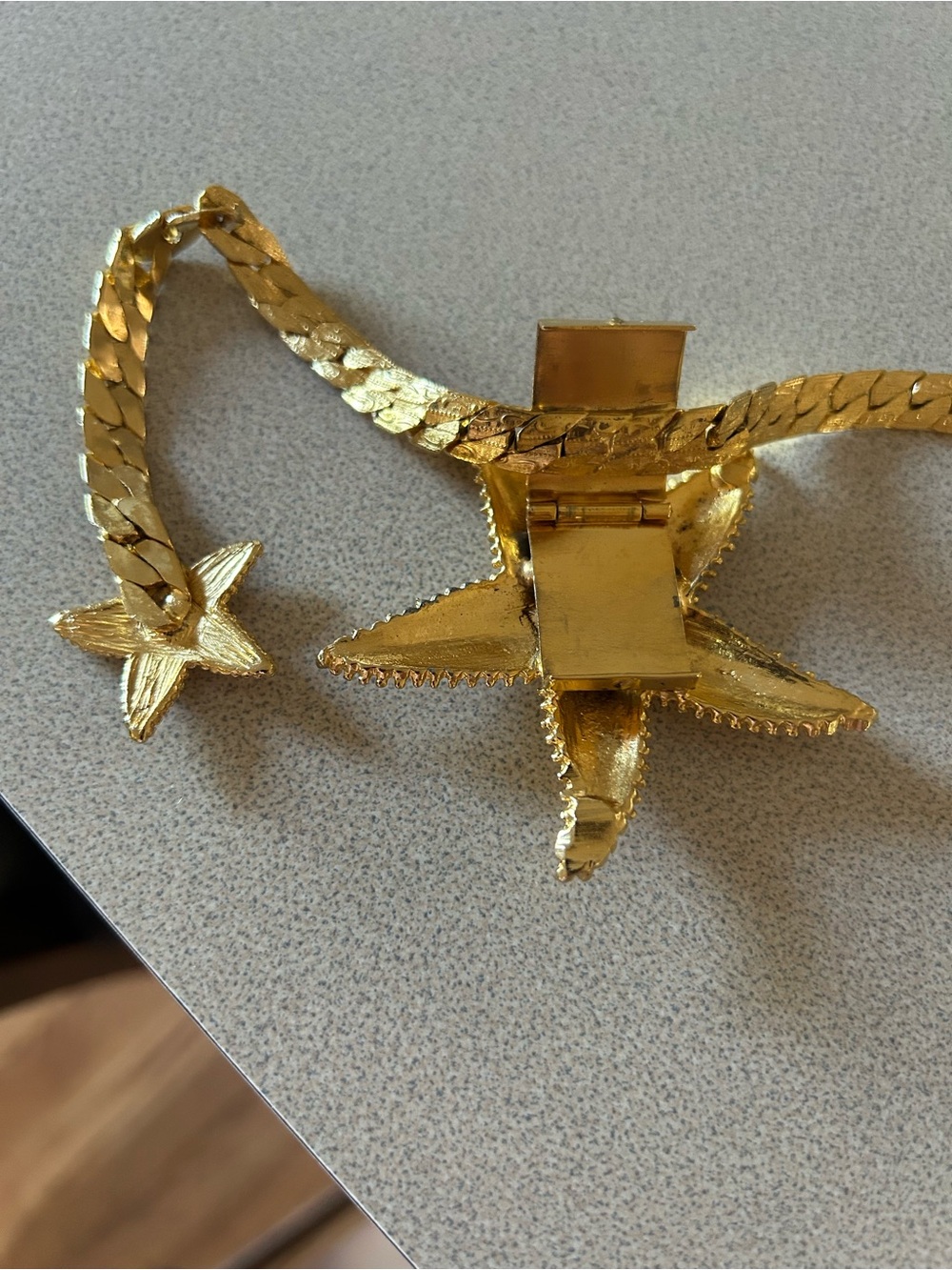Vintage Gold Tone Starfish Herringbone Chain Belt - Picture 4 of 5